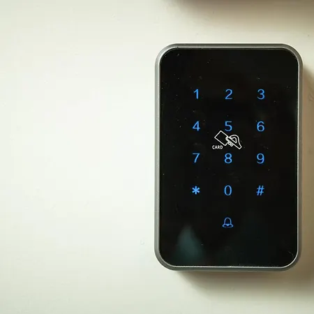 Ontas Ik18 * La Canea